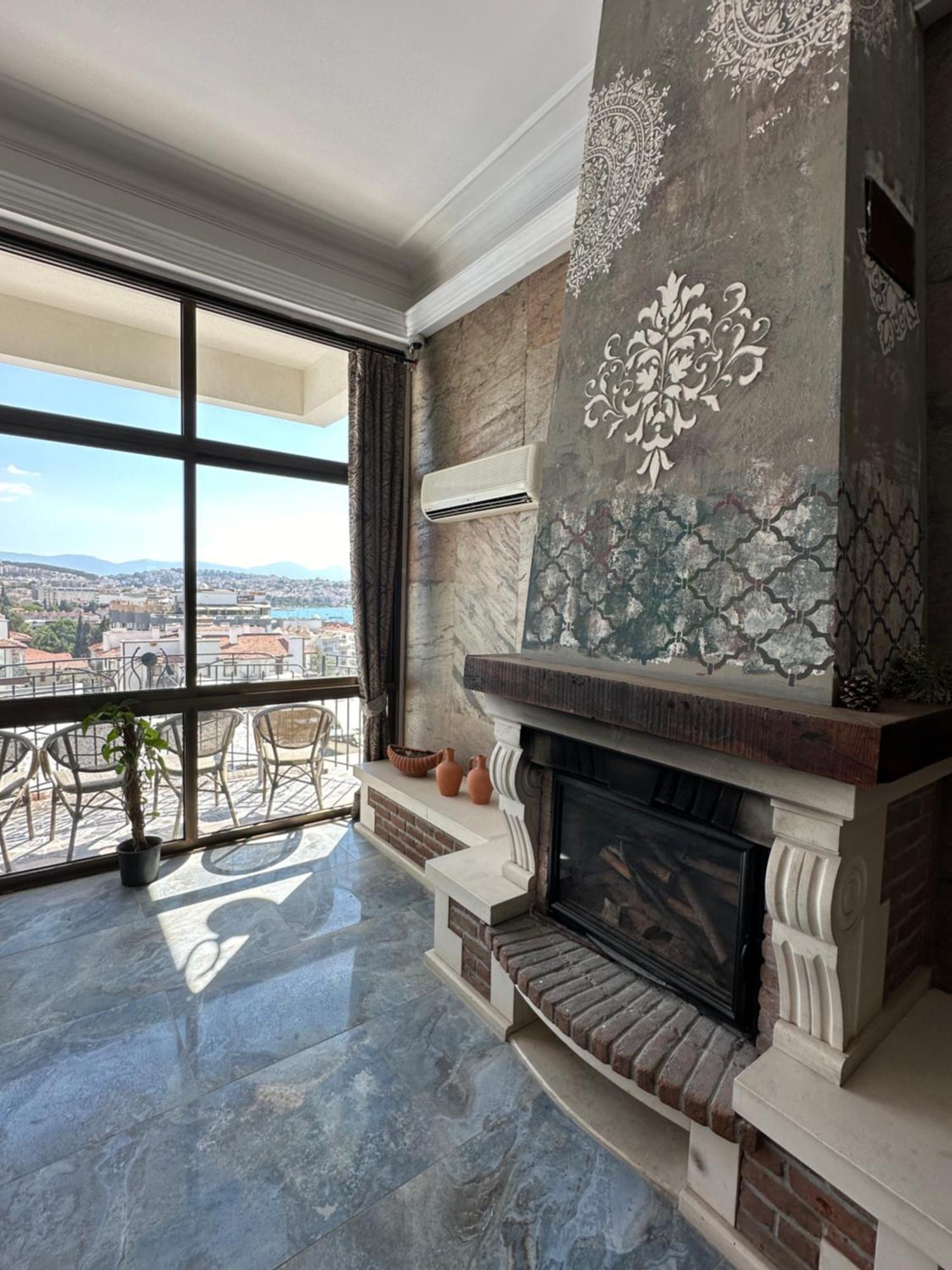 Suhan Seaport Hotel Kusadası Exteriör bild